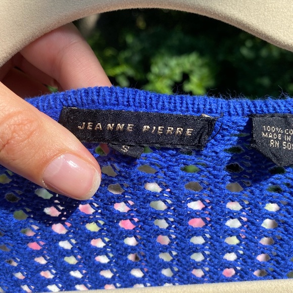 Blue eyelet sweater - Picture 2 of 2